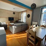 Bright Nest With Mountain View In *