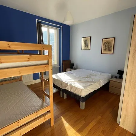 Bright Nest With Mountain View In