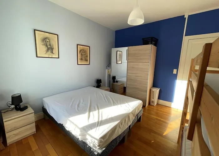 Bright Nest With Mountain View In *