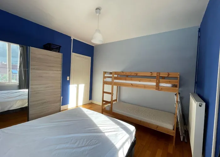 Bright Nest With Mountain View In