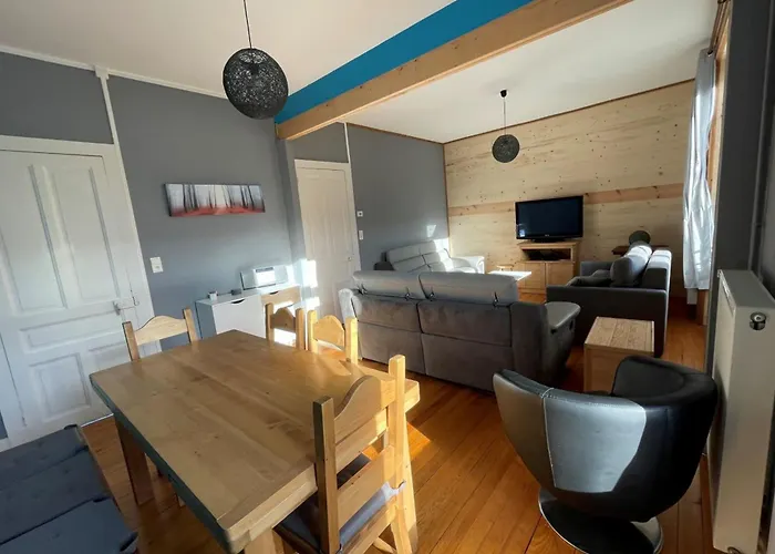 Apartment Bright Nest With Mountain View In *